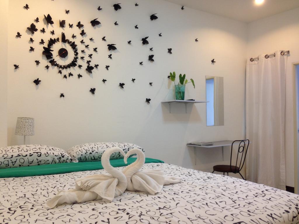 Bed and Breakfast Banmeesukko Phitsanulok Zimmer foto